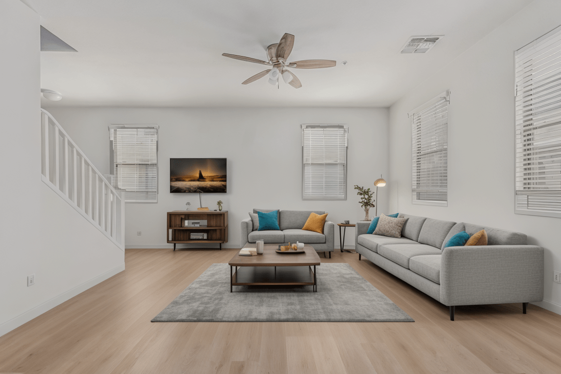 Không gian làm việc của một freelance designer với các công cụ AI